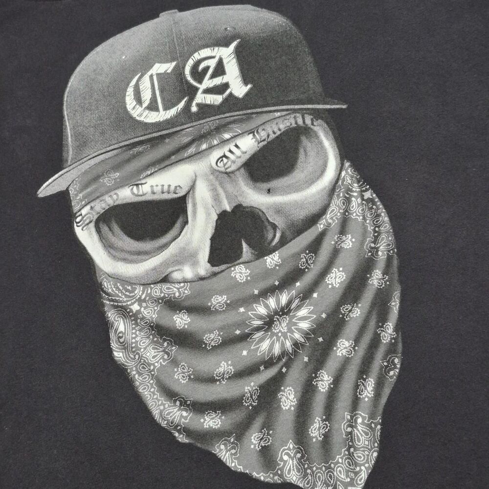 CA Skull Men's Black T-shirt Size XL/XXL